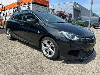 krockskadad bil auto Opel Astra 1.2 Business Elegance 2021/10