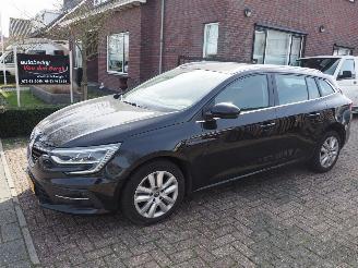 Avarii autoturisme Renault Mégane 1.3 TCE Business Zen Automaat 2021/6