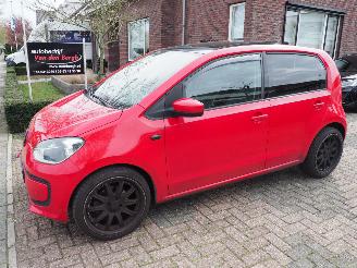 Avarii autoturisme Volkswagen Up! 1.0 Move Up BlueMotion 2012/7