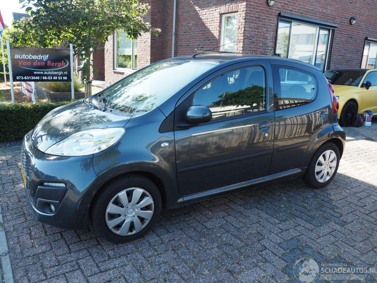 Peugeot 107 1.0 Active Automaat