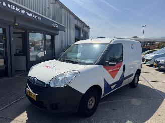 Unfallwagen Opel Combo 1.3 CDTI 70KW AIRCO 2018/12