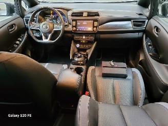 Nissan Leaf 160-KW 62kwh Automaat 5drs Tekna picture 16
