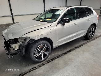Schadeauto Volvo Xc-60 2.0 T6 251-KW Automaat AWD R-Design Plug-In-Hybrid 2022/3