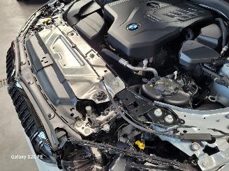 BMW 3-serie 318i Touring 115-KW Automaat M-Sport Panoramdak picture 12