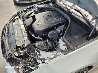 BMW 3-serie 318i Touring 115-KW Automaat M-Sport Panoramdak picture 11