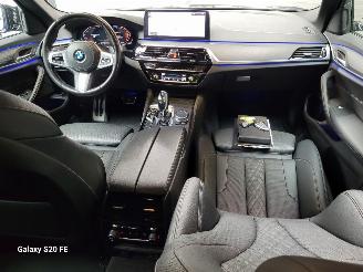 BMW 5-serie 520d Touring 140-KW Automaat X-Drive M-SPORT picture 17
