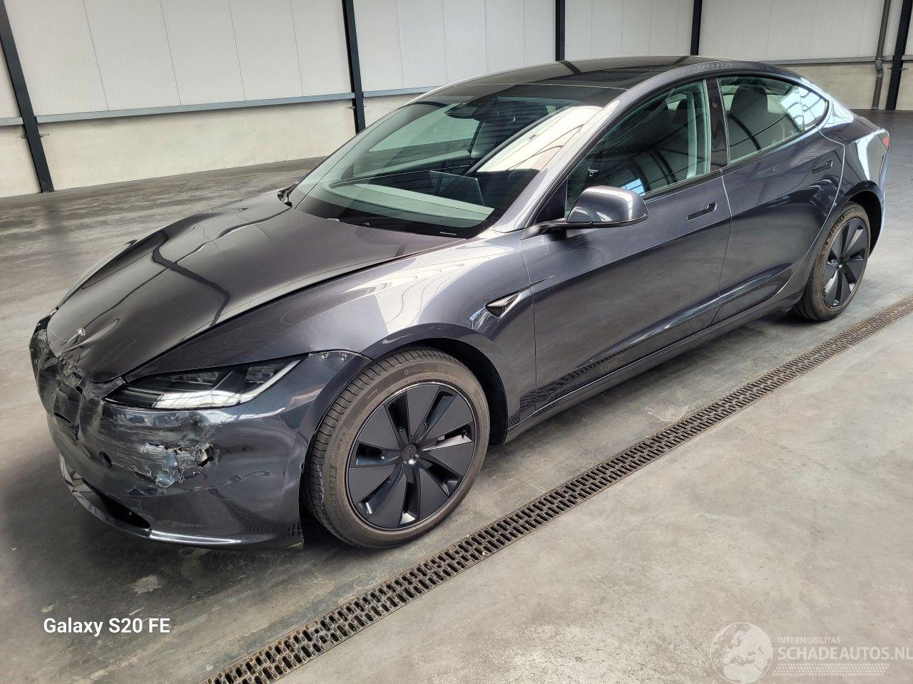 Tesla Model 3 Dual Motor Long Range 366-KW Automaat AWD