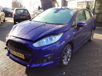 Voiture accidenté Ford Fiesta 1.0 St-line 2017/6