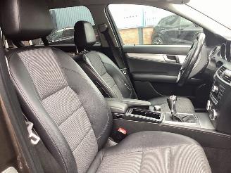 Mercedes C-klasse 180 CDI picture 10
