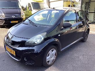 Vaurioauto  passenger cars Toyota Aygo  2012/2