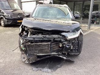 Mitsubishi Outlander 2.0I PHEV picture 2