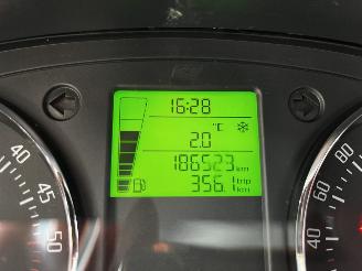 Skoda Fabia 1.2 TDI NAVI / CRUISE / PDC picture 17