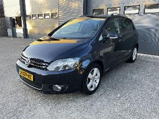 krockskadad bil auto Volkswagen Golf plus 1.4 TSI CLIMA / STOELVERW / PDC / CRUISE 2011/8