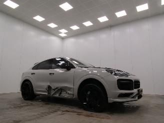 Schadeauto Porsche Cayenne Coupe 4.0 GTS Techart 2020/9