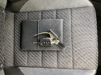 Volkswagen T-Roc Cabrio 1.5 TSI DSG R-Line Navi Clima picture 15