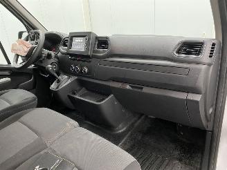 Renault Master 35 2.3 dCi Autom. 110kw L2H2 Navi Airco picture 12