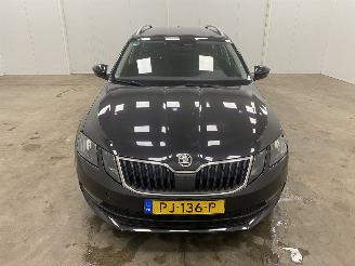Skoda Octavia 1.0 TSI  Ambition Navi Clima picture 5