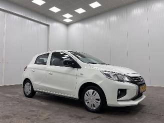 krockskadad bil auto Mitsubishi Space-star 1.2 Cool+ Airco 2021/2