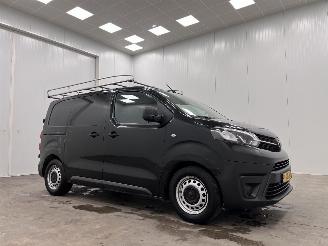 krockskadad bil bedrijf Toyota Proace 1.6 D-4D Comfort Compact Airco 2018/5