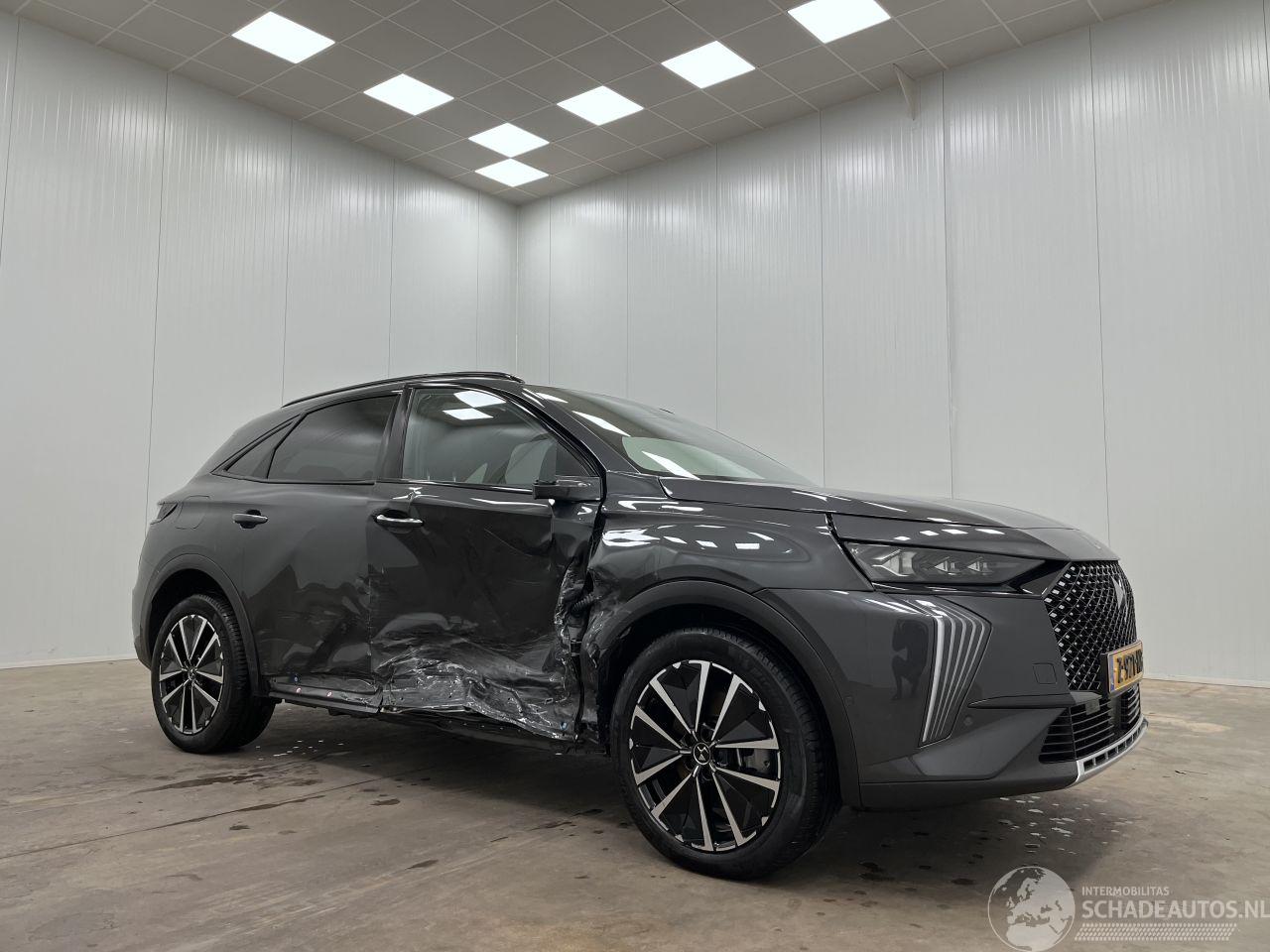 DS Automobiles  DS 7 E-Tense 225 Opéra Panoramadak Navi Clima