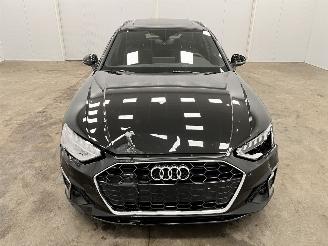 Audi A4 Avant 45 TFSI Quattro S-Tronic S-Line Panoramadak picture 5