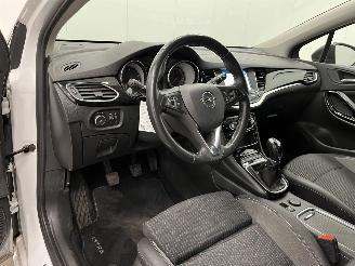 Opel Astra Sports Tourer 1.2 Navi Clima picture 7