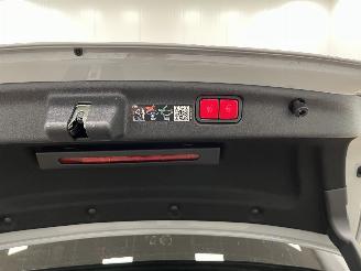 Mercedes C-klasse AMG 63 S Performance Panoramadak picture 17