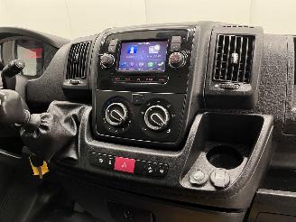 Peugeot Boxer 2.2 BlueHDI L2H2 Navi Airco picture 11