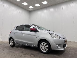 krockskadad bil auto Mitsubishi Space-star 1.0 Bright Airco 2015/11
