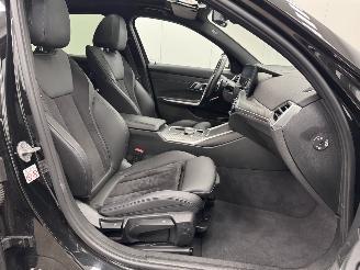 BMW 3-serie 330e Autom. Hybrid. M-Sport Panoramadak Navi Clima picture 10