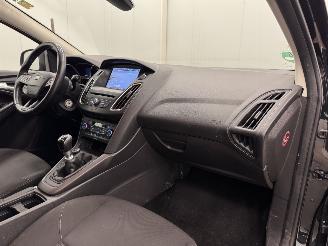 Ford Focus 1.0i 5-drs Navi Clima picture 12