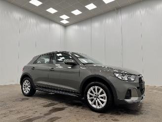 skadebil auto Audi A1 30 TFSI S-Tronic Allstreet Navi Airco 2025/4