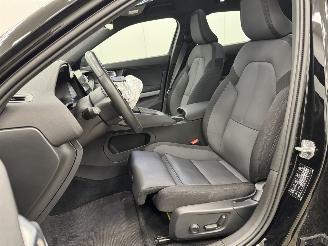 Polestar 2 Standard Range Panoramadak Single Motor 63kWh picture 8