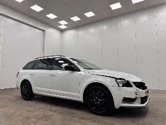 Voiture accidenté Skoda Octavia 1.5 TSI DSG Sport Business Navi Clima 2020/8