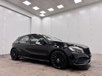 krockskadad bil auto Mercedes A-klasse 180 Autom. AMG Navi Clima 2017/11