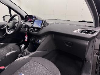 Peugeot 208 1.2 PureTech Style 5-drs Navi Airco picture 12
