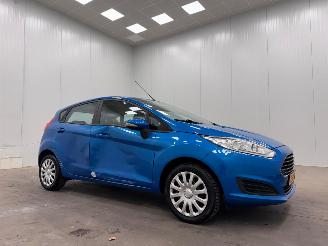 krockskadad bil auto Ford Fiesta 1.0 Style 5-drs Navi Airco 2016/3