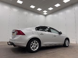 Volvo S-60 1.6 T3 Kinetic Navi Clima picture 2