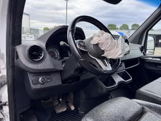 Mercedes Sprinter 519 CDI Autom. DC L4H3 Navi Clima picture 8