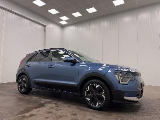 skadebil auto Kia Niro EV ExecutiveLine 64.8 kWh Navi Clima 2023/7