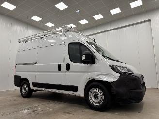 Vaurioauto  commercial vehicles Peugeot Boxer 35 2.2 HDI Autom.L2H2 Navi Clima 2025/9