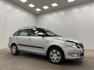 Unfallwagen Skoda Fabia Combi 1.2 TSI Navi Clima 2013/10