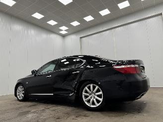 Lexus LS 460 Luxury picture 3