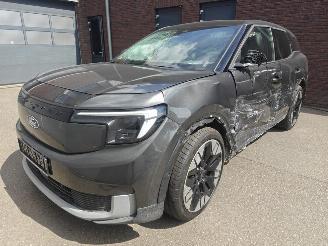 krockskadad bil auto Ford Explorer Premium RWD (77kW) 2025/9