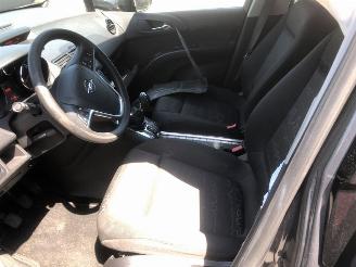 Opel Meriva  picture 6