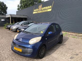 Unfallwagen Citroën C1 C1 Hatchback 2005 / 2014 - 1.0 12V Hatchback  Benzine 998cc 50kW (68pk) FWD 2005-06/2014-09 (PMCFA; PMCFB; PNCFA; PNCFB) 1KRFE; CFB; 384F; CFA 2007/2