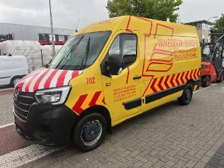 skadebil bedrijf Renault Master 2.3 DCI 110KW L2H2 AIRCO KLIMA EURO6 2020/8
