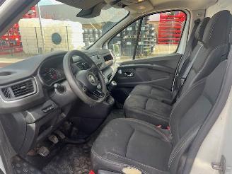 Renault Trafic NV300 2.0 DCI  L2H1 LANG AIRCO KLIMA EURO6 picture 9