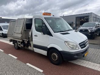 skadebil bedrijf Mercedes Sprinter 310 CDI  KIPPER VUILNISWAGEN ZIJLADER!! SPECIALE KIPPER!! KLIMA 2010/6