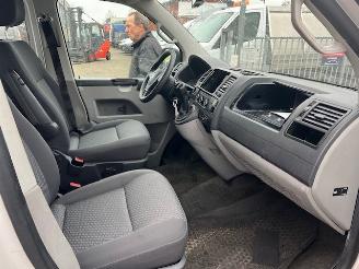 Volkswagen Transporter 2.0 TDI 103KW AUTOM. KLIMA PKW BRIEF 8P picture 6